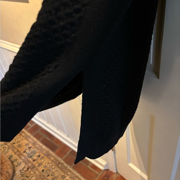 Athleta, Honeycomb, Wool Blend, Black Sweater - Picture 7 of 8